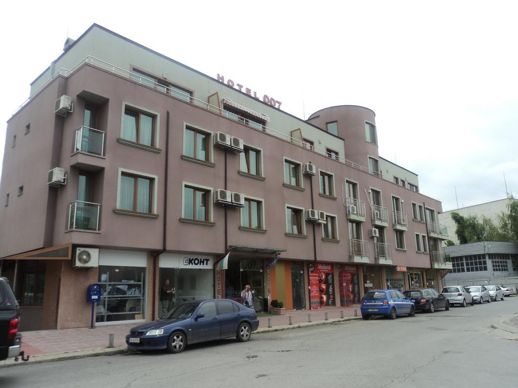 Family Hotel 007 Sofia Eksteriør billede
